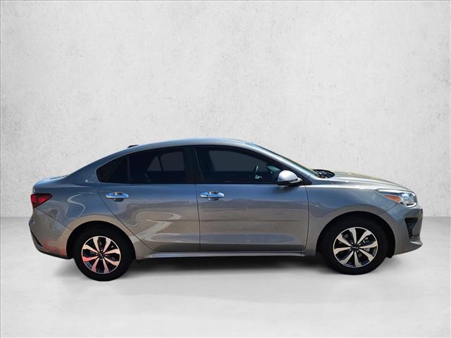 2022 Kia Rio LX S photo 4