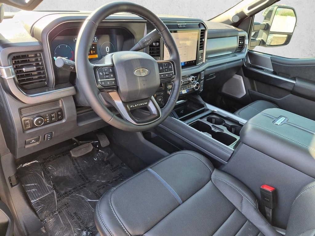 New 2026 Ford F-250 Platinum Truck Crew Cab