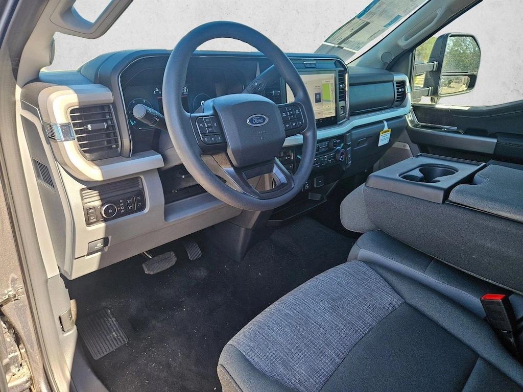 New 2026 Ford F-350 XLT Truck Crew Cab