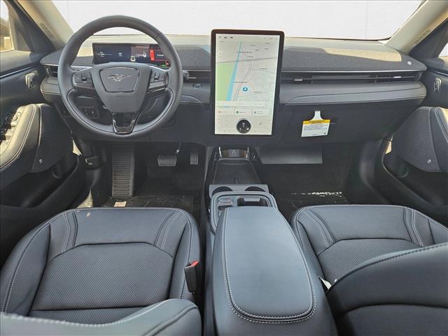 2025 Ford Mustang Mach-E Premium - Photo 15