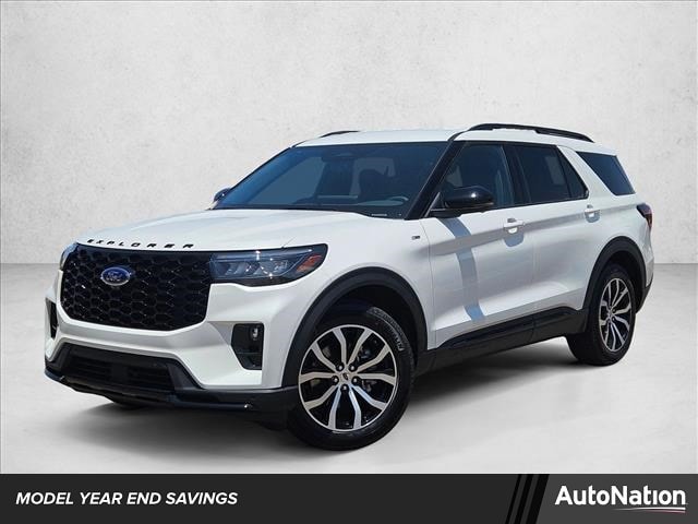 2025 Ford Explorer ST-LINE's photo