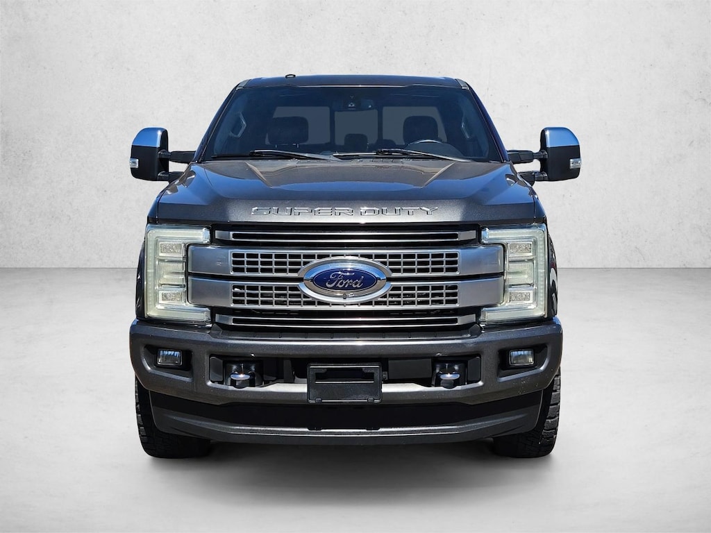 Used 2017 Ford F-250 Platinum Truck Crew Cab