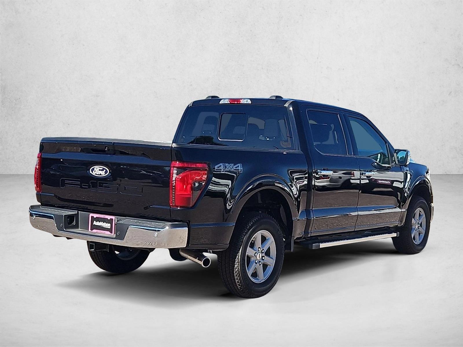 New 2025 Ford F-150 XLT Truck SuperCrew Cab