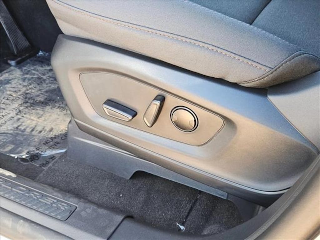 New 2025 Ford Explorer Active SUV