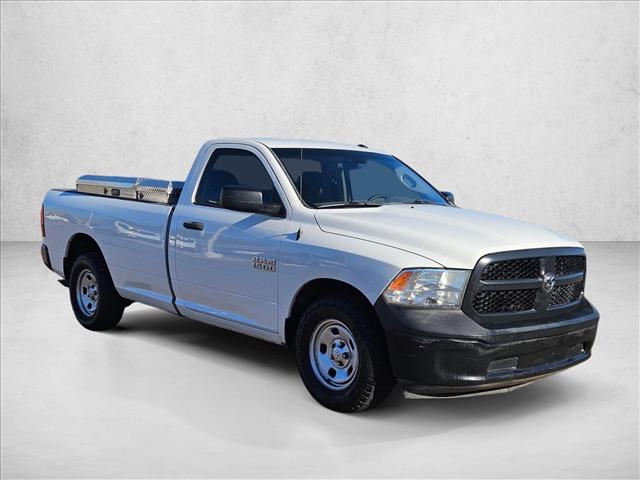 2017 Ram 1500 Tradesman photo 3