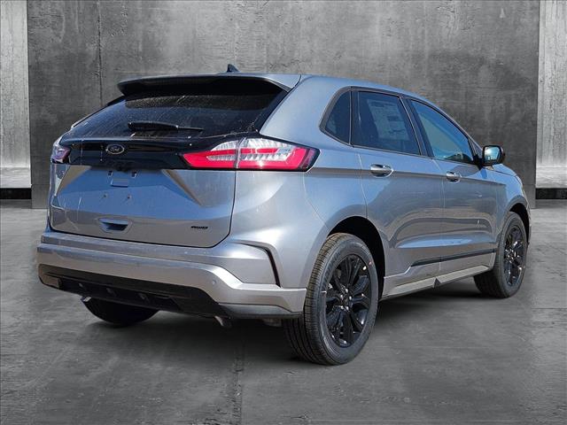 2024 Ford Edge SE photo 2