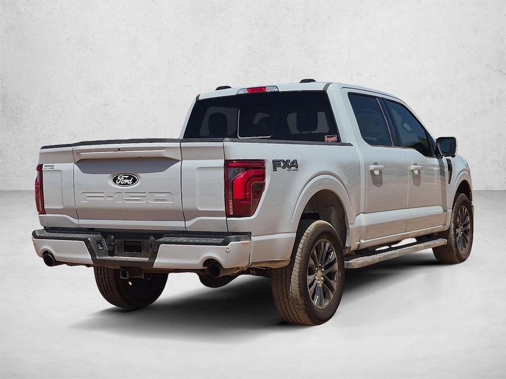 New 2026 Ford F-150 LARIAT Truck SuperCrew Cab