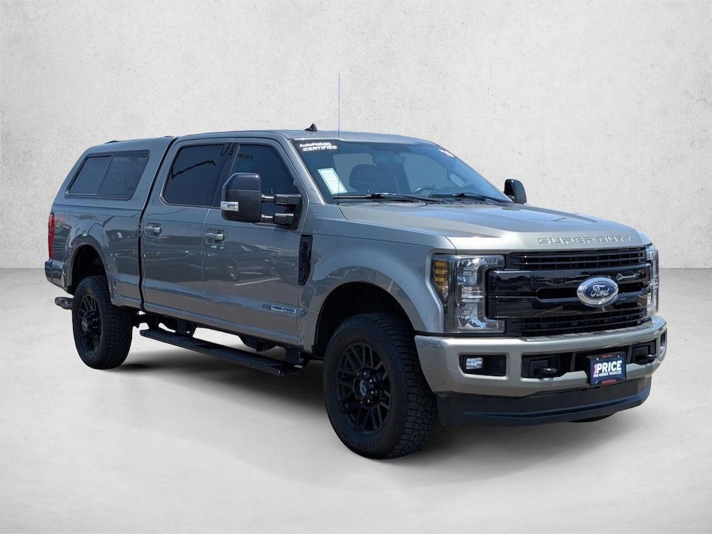 Used 2019 Ford F-250 LARIAT Truck Crew Cab