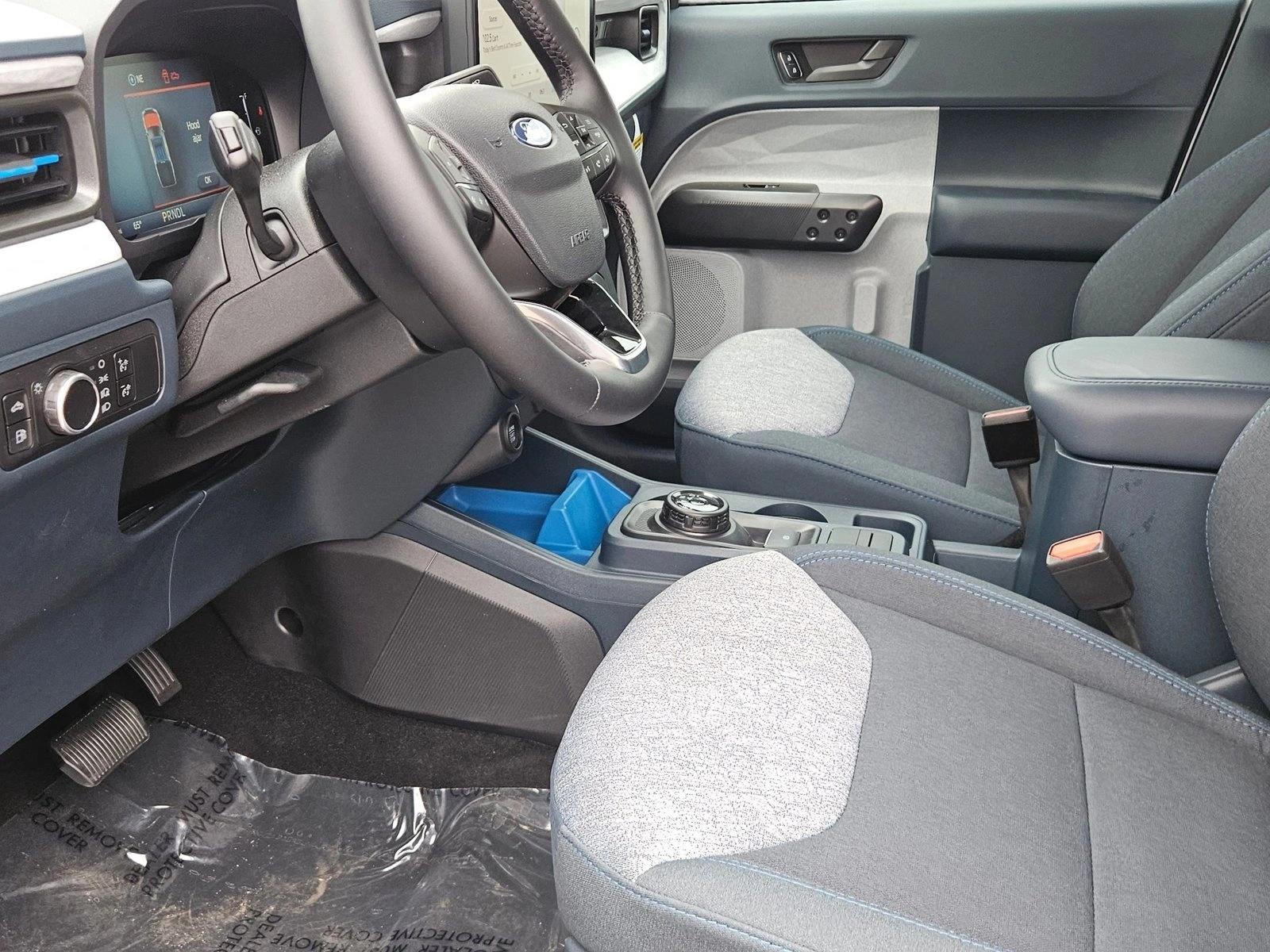 2025 Ford Maverick XLT - Photo 14