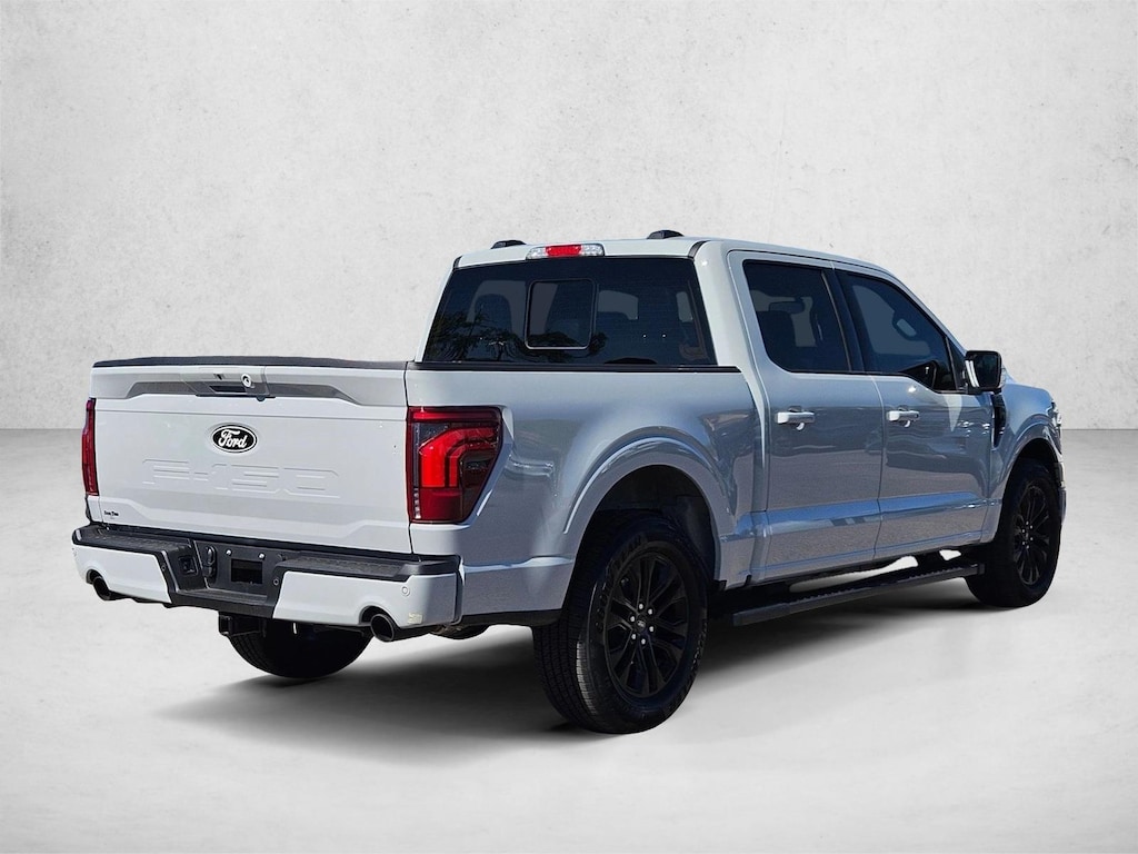 New 2026 Ford F-150 LARIAT Truck SuperCrew Cab