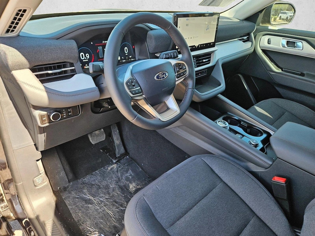 New 2026 Ford Explorer Active w/200A Pkg SUV