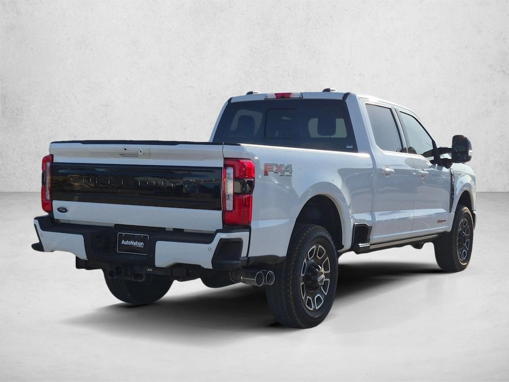 New 2026 Ford F-250 Platinum Truck Crew Cab