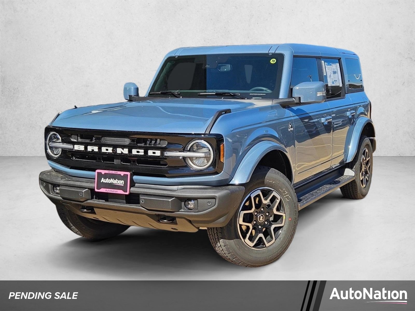 2025 Ford Bronco Outer Banks 4x4's photo