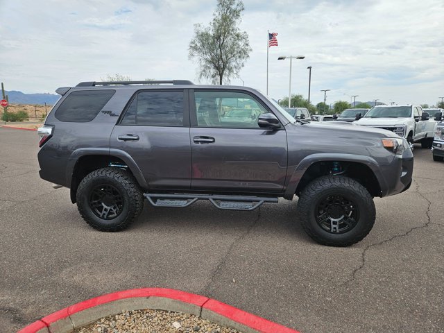 2019 Toyota 4Runner TRD Premium photo 4
