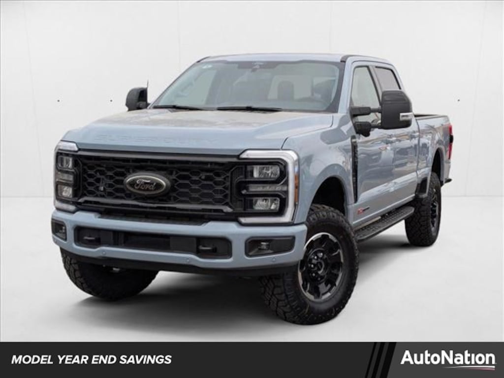 New 2025 Ford F-250 LARIAT Truck Crew Cab