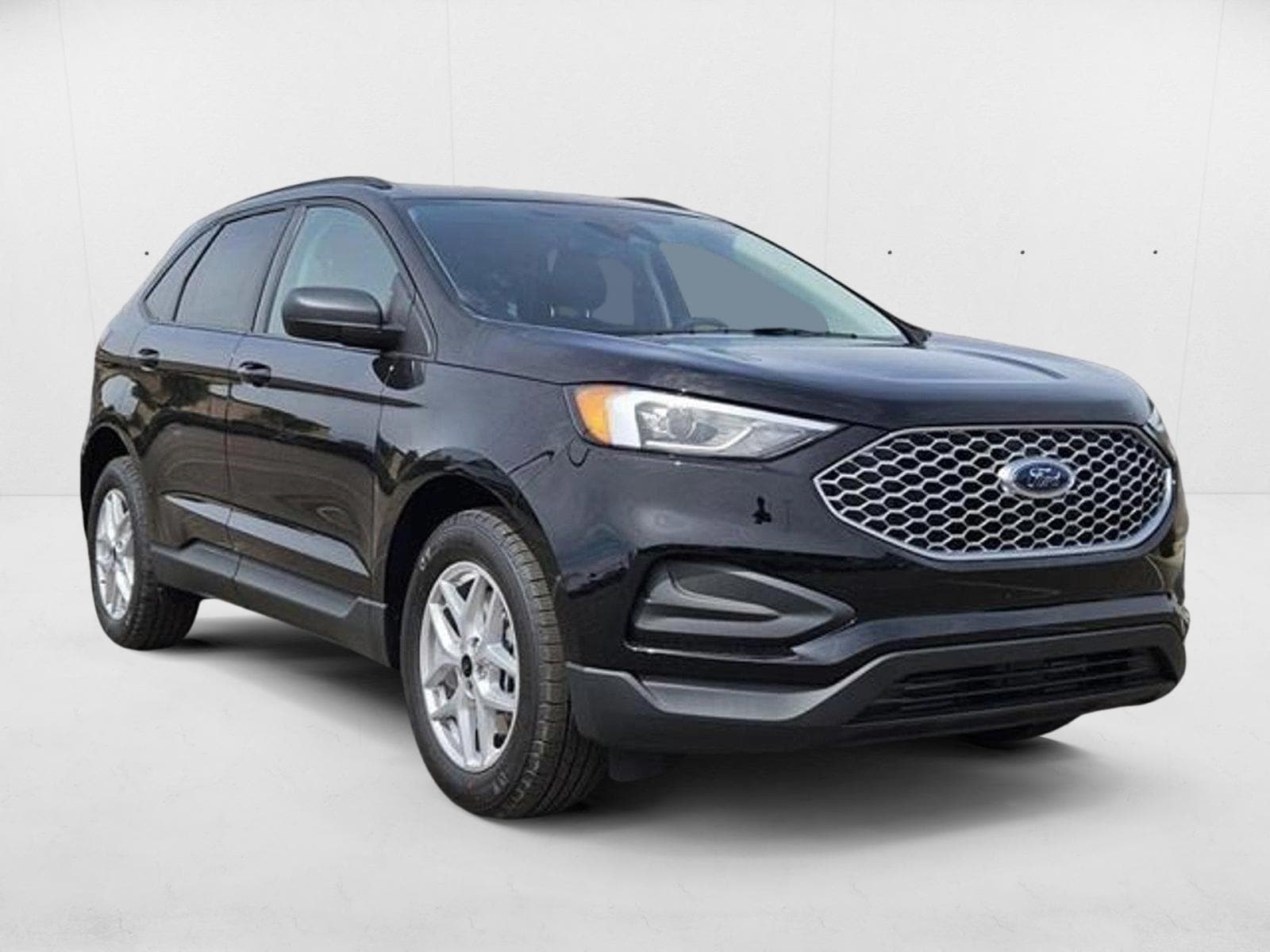 2024 Ford Edge SE - Photo 7