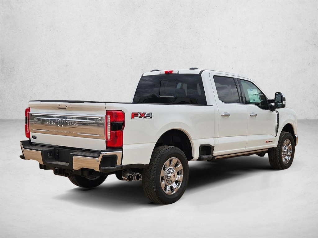 New 2025 Ford F-250 King Ranch Truck Crew Cab