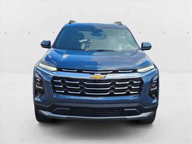 2025 Chevrolet Equinox LT photo 2