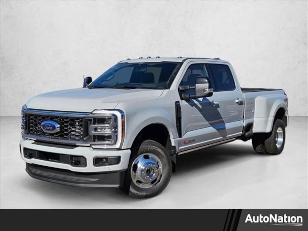 New 2026 Ford F-350 Platinum Truck Crew Cab