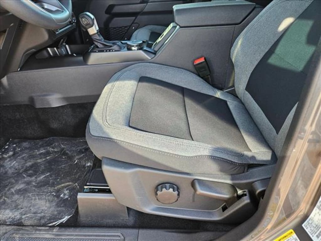 New 2025 Ford Bronco Base SUV