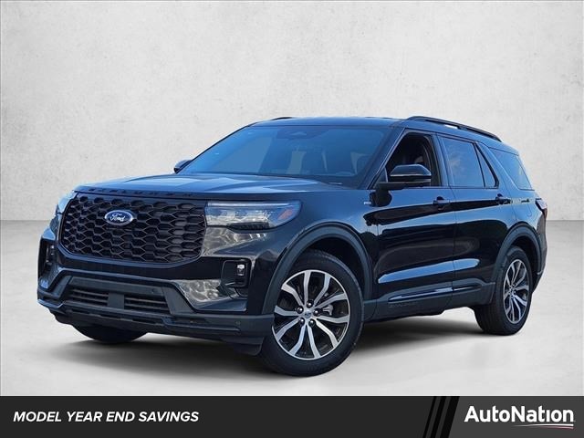 2025 Ford Explorer ST-LINE's photo