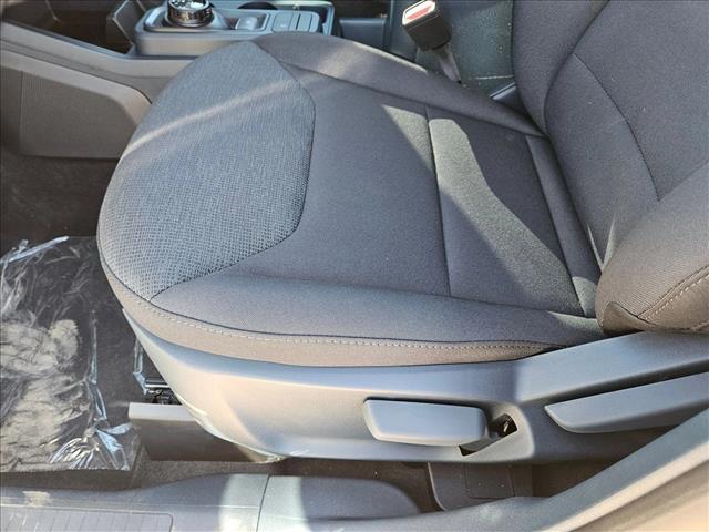 2025 Ford Maverick XL photo 3