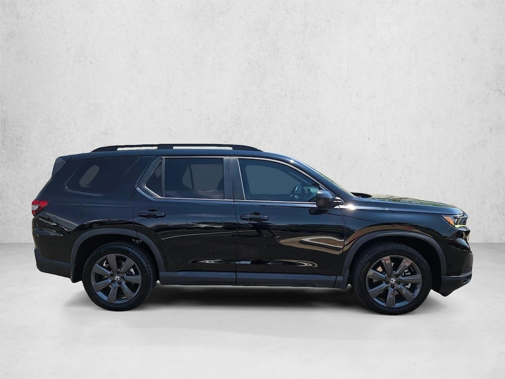 Certified 2025 Honda Pilot Sport SUV
