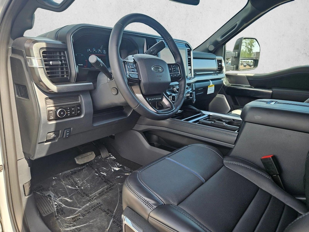 New 2026 Ford F-250 Platinum Truck Crew Cab