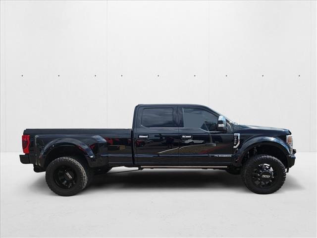 2022 Ford F-450 Platinum photo 4