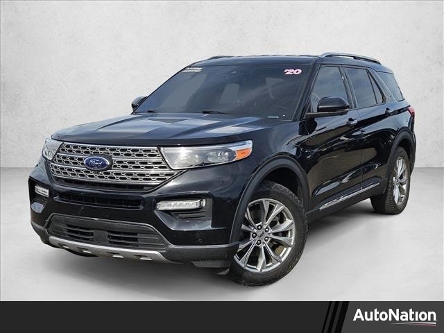2020 Ford Explorer Limited's photo