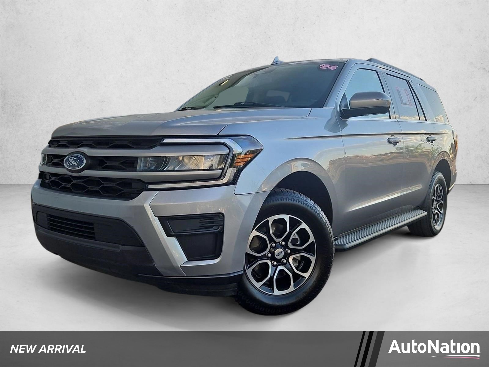 Used 2024 Ford Expedition XLT SUV