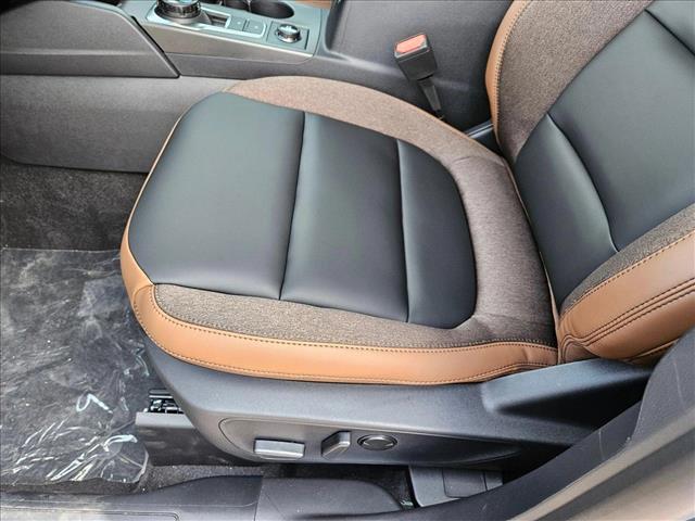 2025 Ford Bronco Sport Outer Banks photo 4