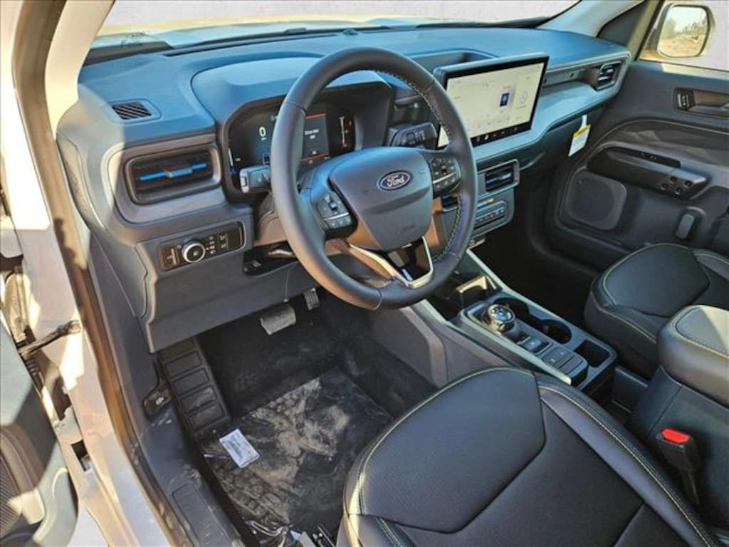 New 2025 Ford Maverick Lobo Standard Truck SuperCrew