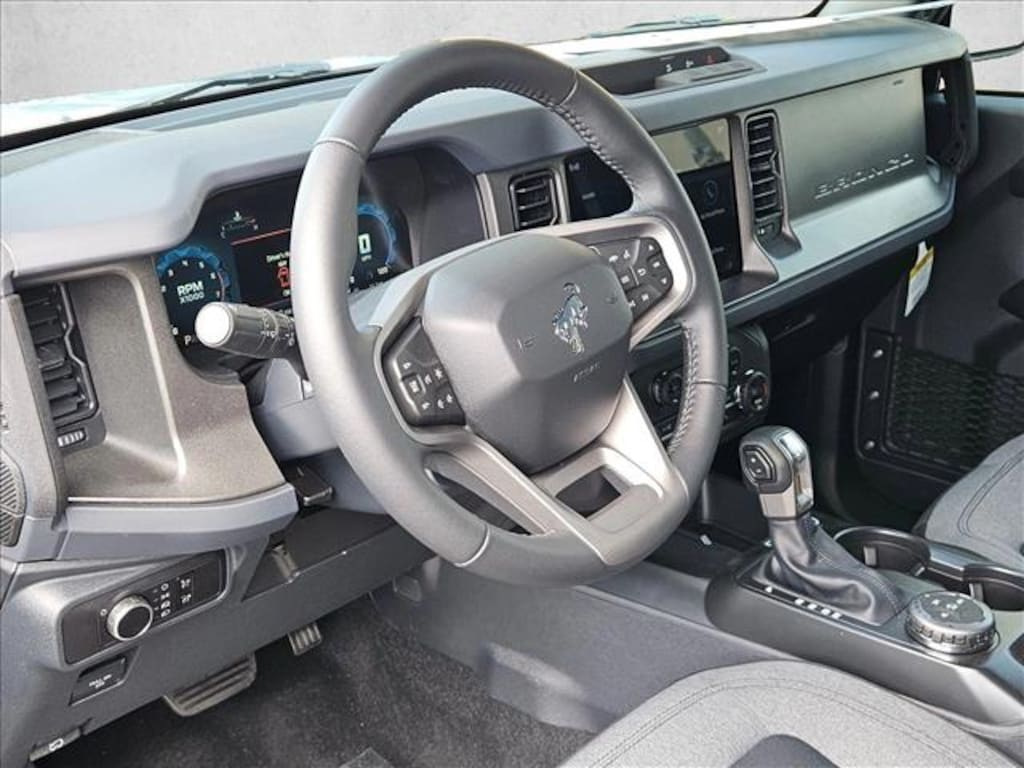 New 2025 Ford Bronco Big Bend SUV