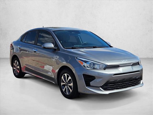 2022 Kia Rio LX S photo 3