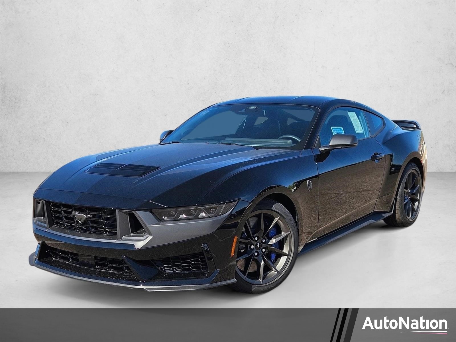 2026 Ford Mustang Dark Horse's photo