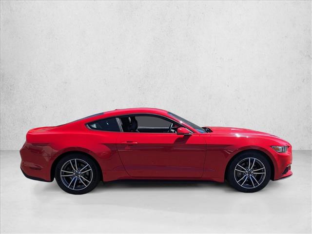 2017 Ford Mustang EcoBoost Premium photo 4