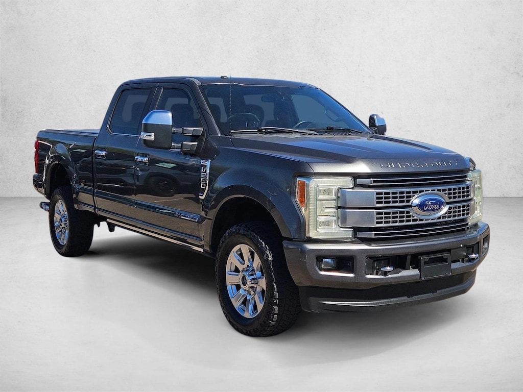Used 2017 Ford F-250 Platinum Truck Crew Cab