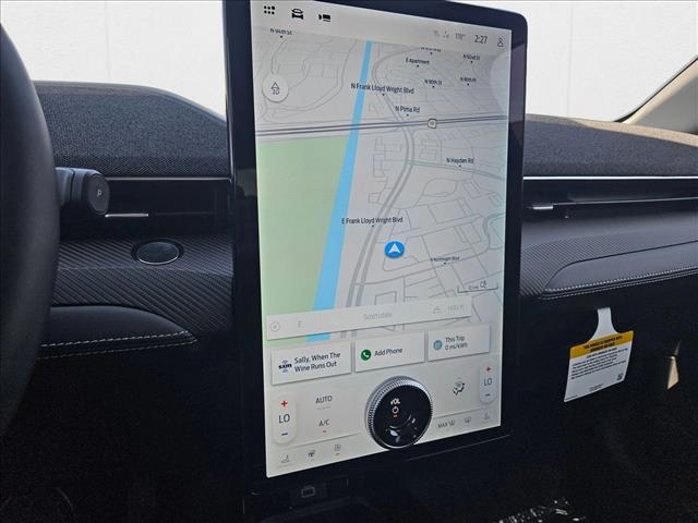 2025 Ford Mustang Mach-E Premium - Photo 13