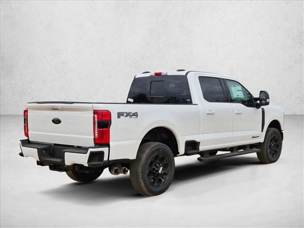 New 2026 Ford F-250 LARIAT Truck Crew Cab