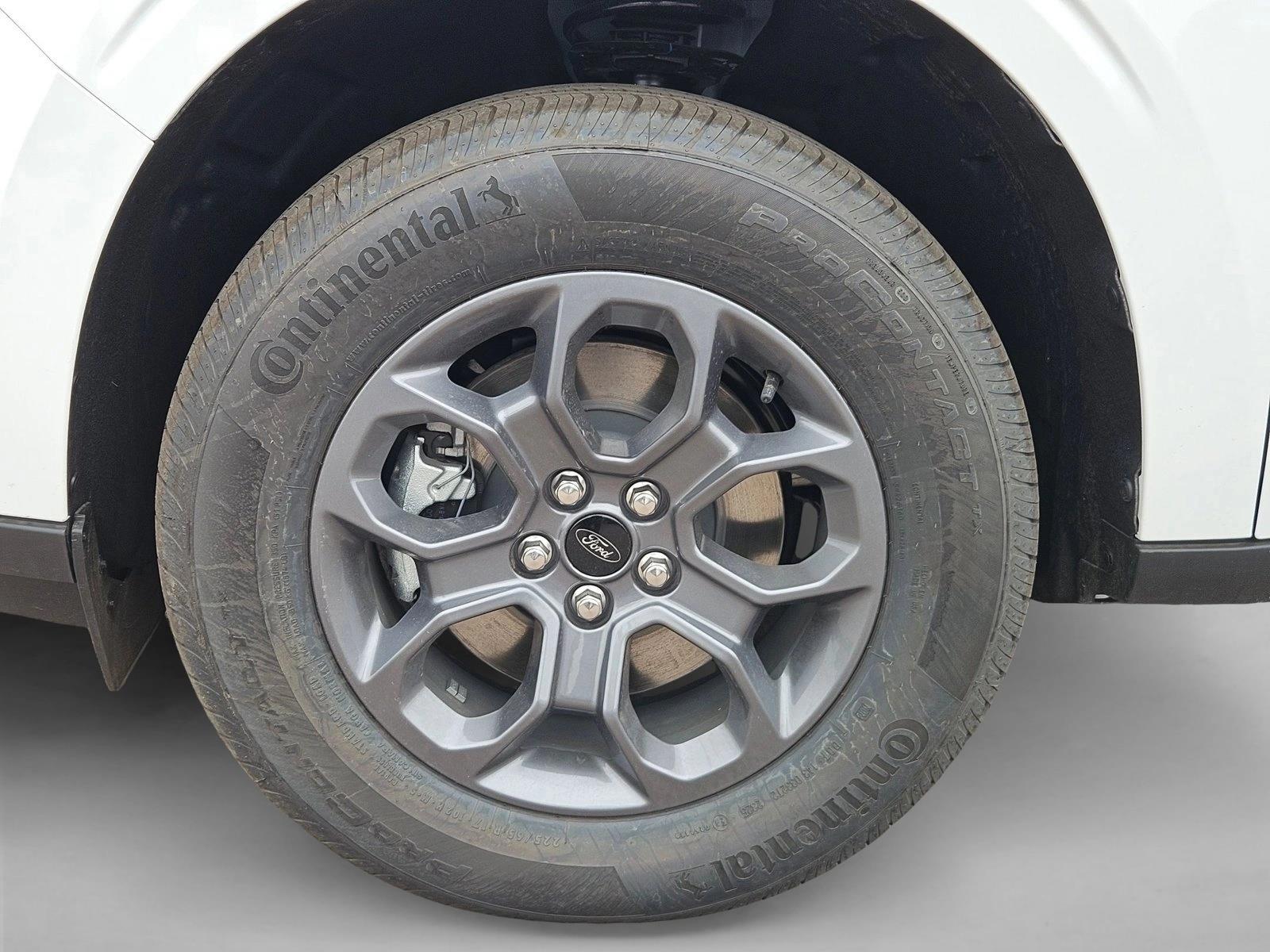 2025 Ford Maverick XLT - Photo 10