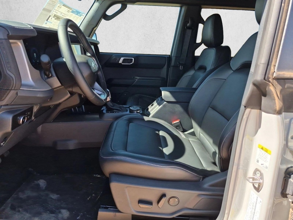 New 2026 Ford Bronco Outer Banks SUV