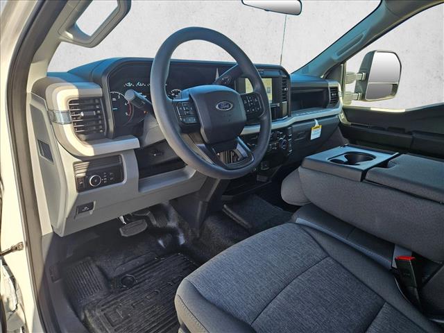 2026 Ford F-450 Super Duty XL