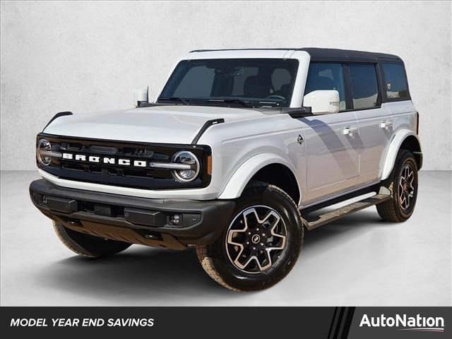 2025 Ford Bronco 4-Door Outer Banks's photo