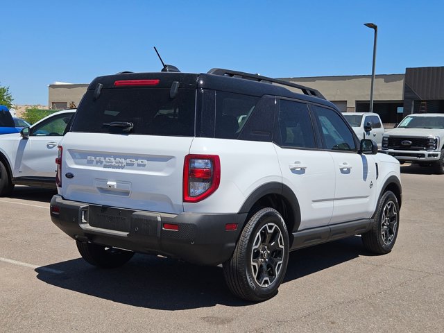 2025 Ford Bronco Sport Outer Banks photo 2