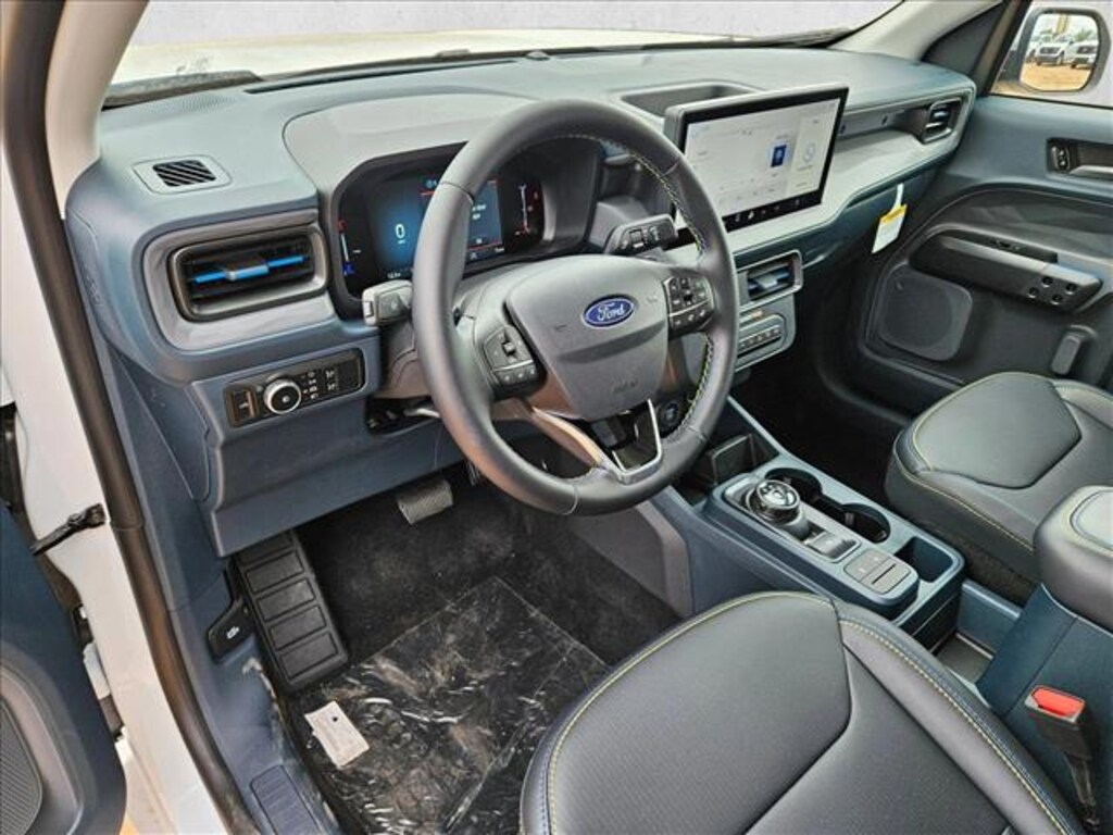 New 2025 Ford Maverick Lobo Standard Truck SuperCrew