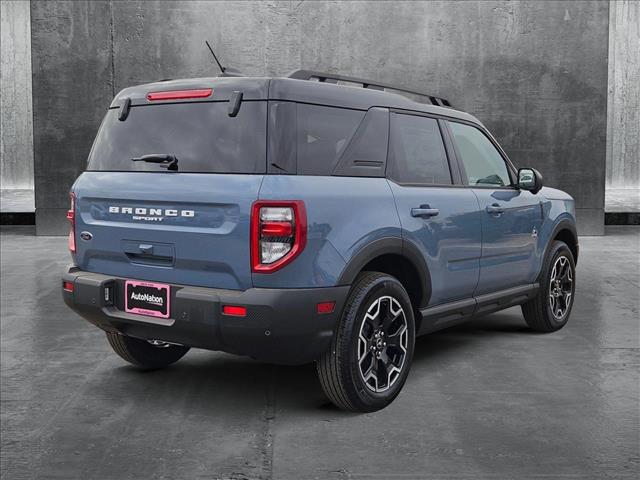2025 Ford Bronco Sport Outer Banks photo 2