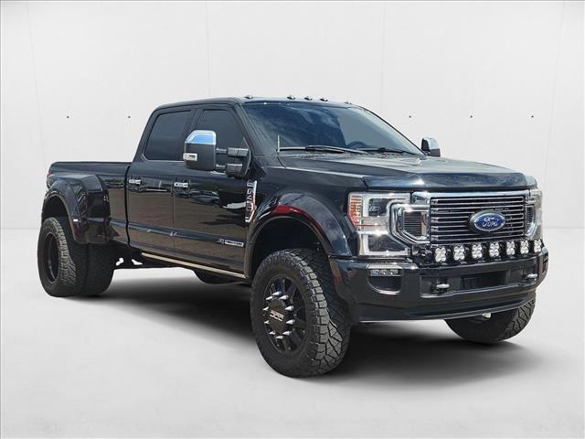 2022 Ford F-450 Platinum photo 3