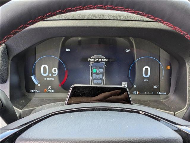 2025 Ford Explorer ST-Line photo 4