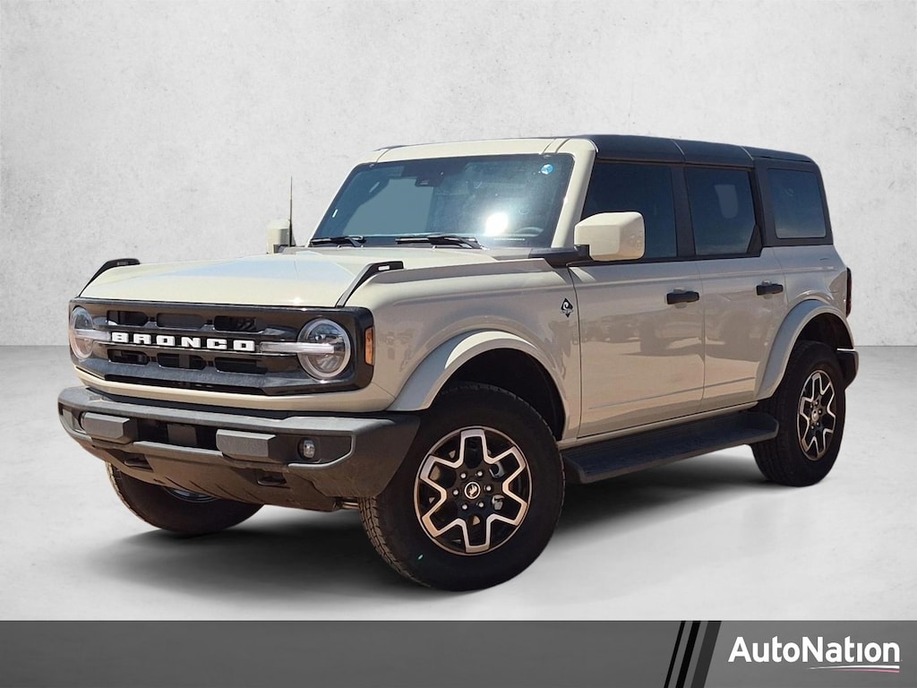New 2026 Ford Bronco Outer Banks SUV